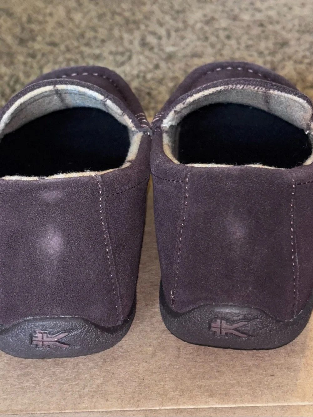 KURU Loft Mens Moccasin Slippers Sz 7.5 M Java Brown Suede Slip On Round Toe